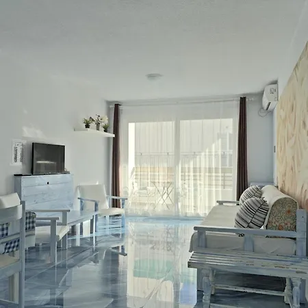 Ibiza 3*